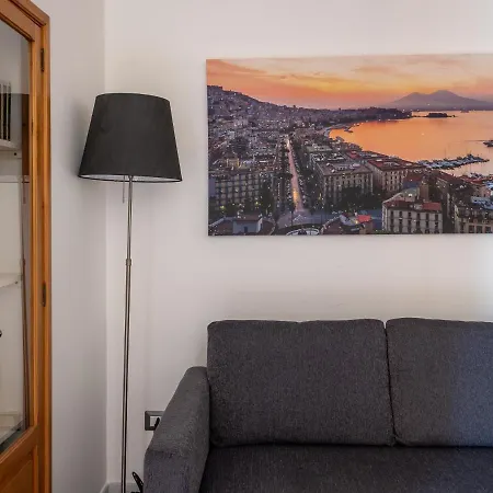 La Perla Di Chicca Apartament *